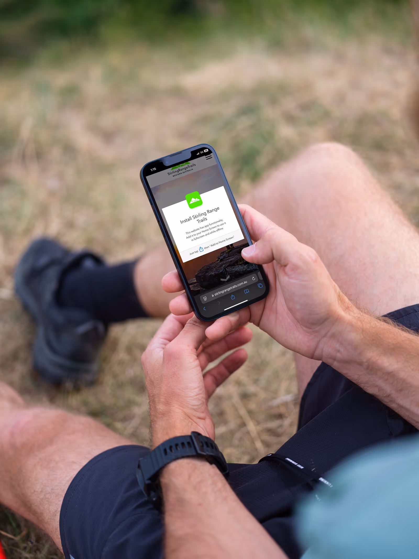 Hiker using the Stirling Range Trails App
